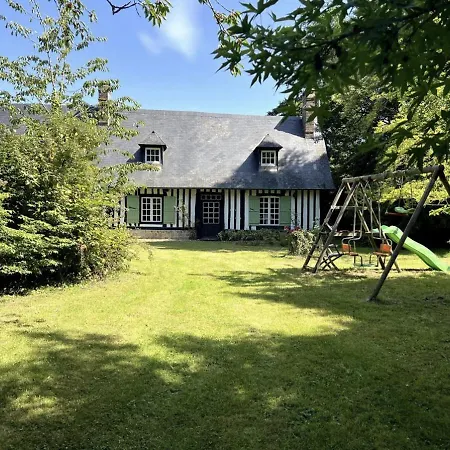 펜션 La Typique Longere Normande De Néville
